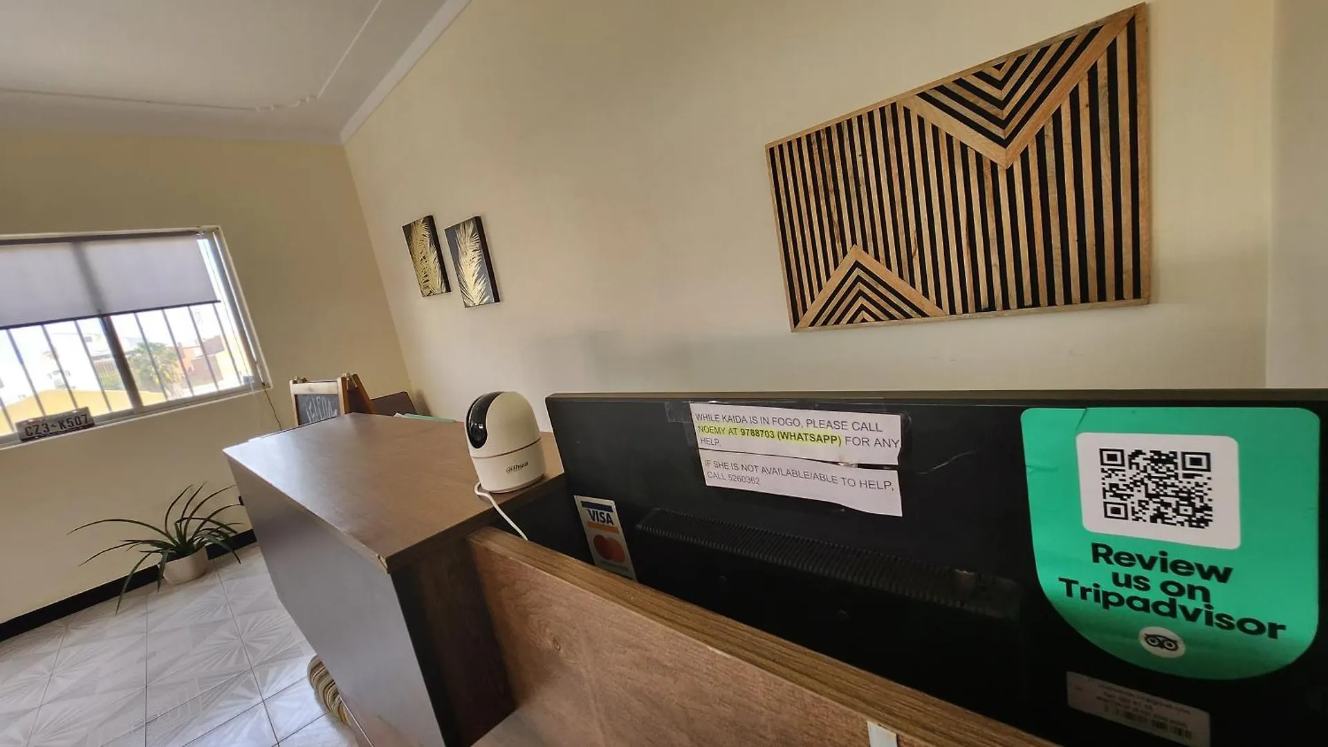 Meeting Point Hostel- Praia, Also In Tarrafal & Fogo-No Cash Accepted 旅馆 普拉亚